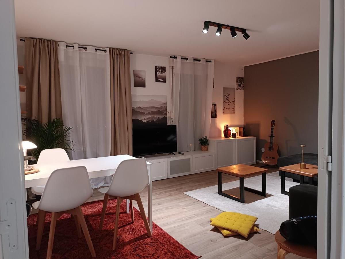 Stylish 1-Bedroom Flat With Beautiful Terrace , For A Cosy Retreat Strasbourg Ngoại thất bức ảnh